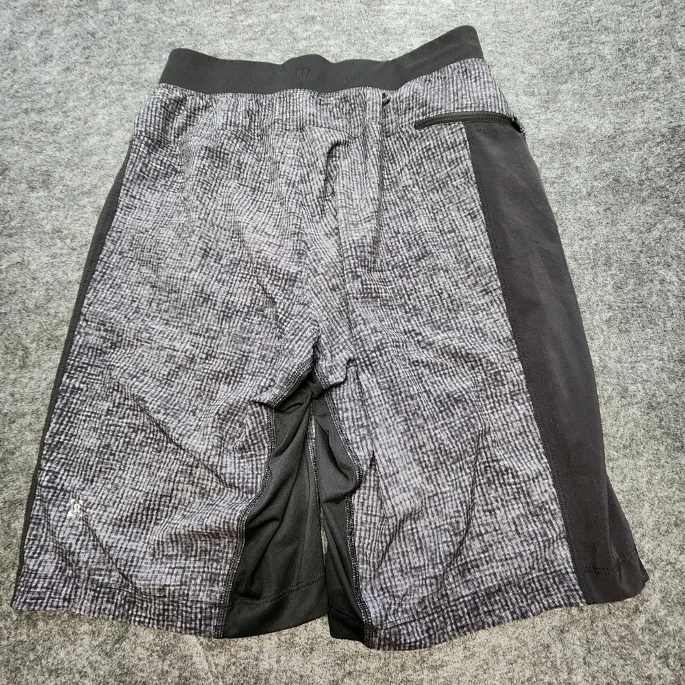 Mens Lululemon Linerless Athletic Grey Shorts Pull On Side Zipper Pocket Small